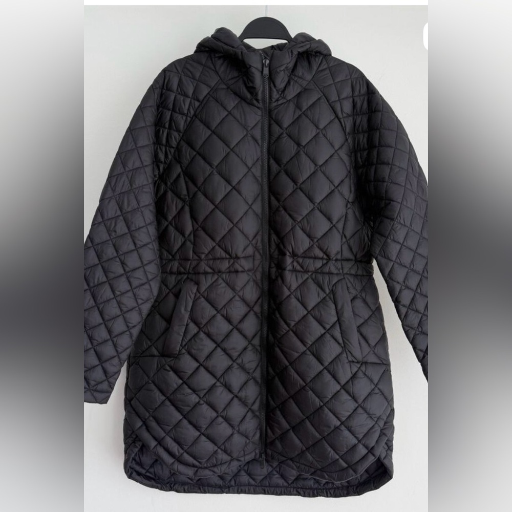 Athleta Whisper Featherless Parka